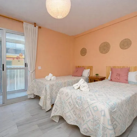 Rey Jaime I, Balcony & Garage Apartment Benidorm